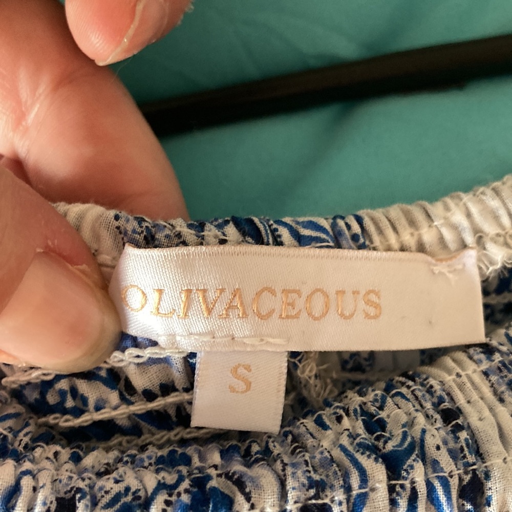 Stretchy blue and white short sleeve crop top Size S by Olivaceous - Picture 3 of 5